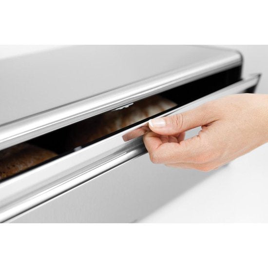 Brabantia Broodtrommel - met Klepdeksel - Matt Steel Fingerprint Proof / Matt Black